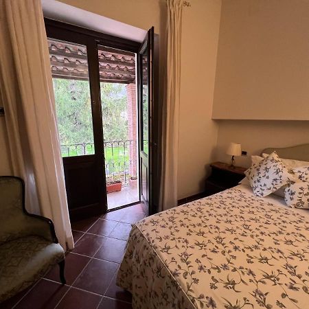 Il Casale Di Riardo Luxury B&B エクステリア 写真