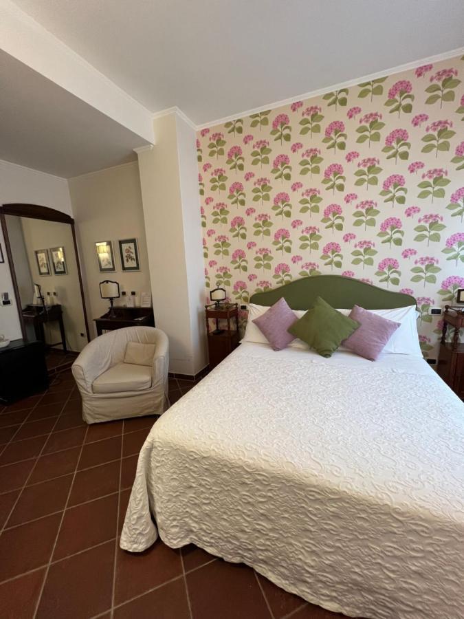 Il Casale Di Riardo Luxury B&B エクステリア 写真