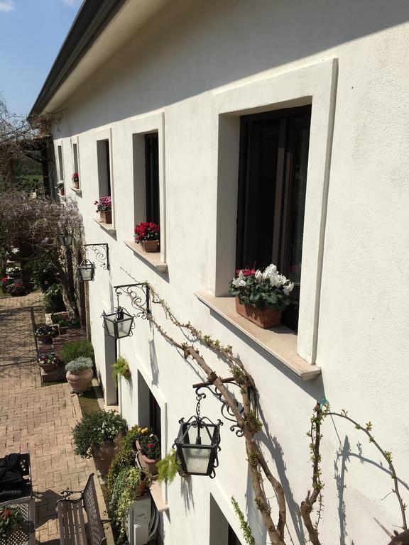 Il Casale Di Riardo Luxury B&B エクステリア 写真