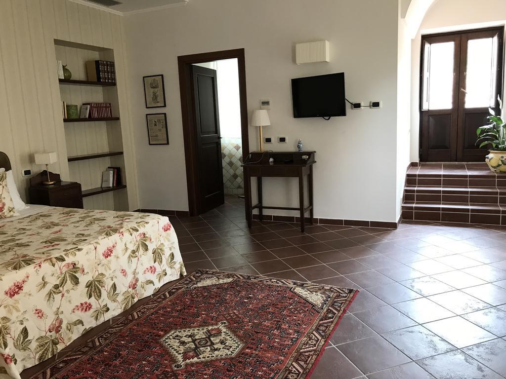 Il Casale Di Riardo Luxury B&B エクステリア 写真